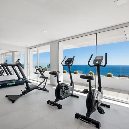 Blue Infinity 4 By Interhome *