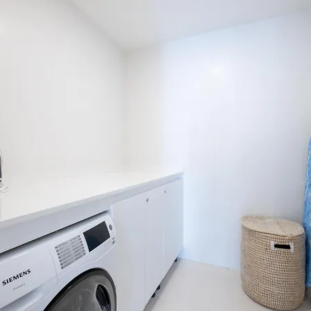 Blue Infinity 4 By Interhome