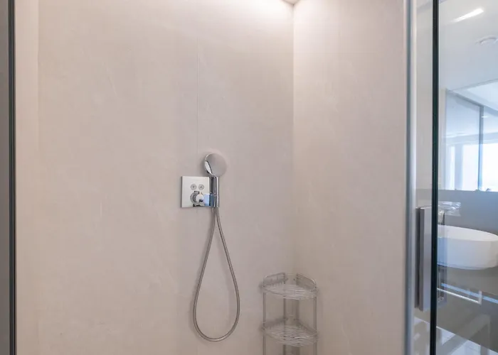 Blue Infinity 4 By Interhome